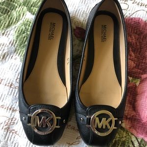 Michael Kors flats